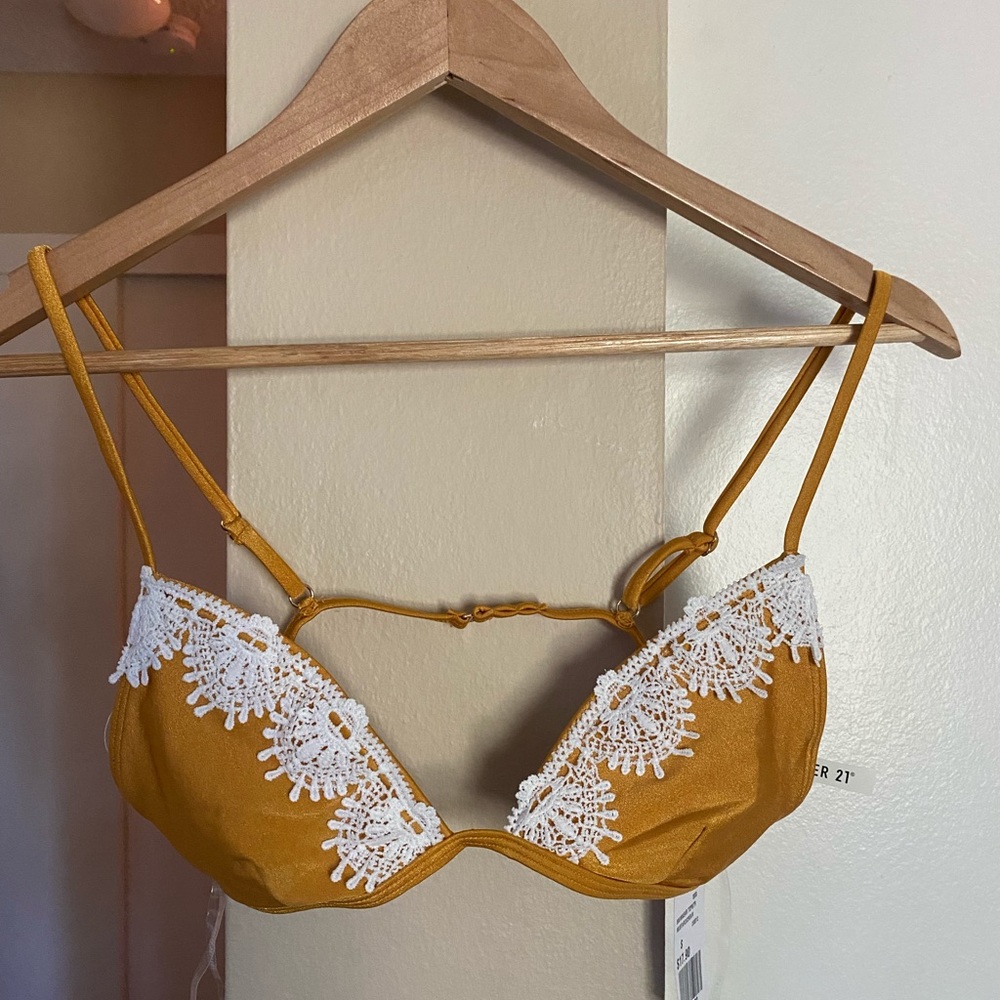 NWT! Mustard Color Bikini Top w White Lace Detail